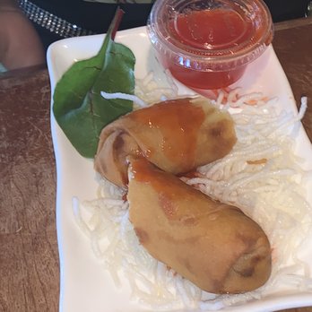 Sweet Basil - Veggie Spring Roll - Asian Fusion Near Me - Fairfield, Connecticut