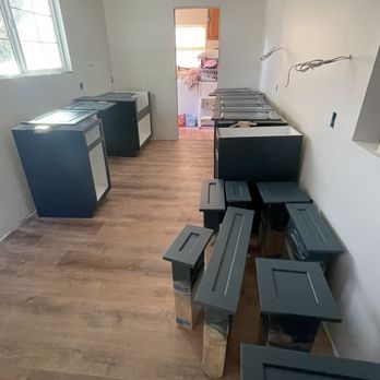 BR Home Design - Kitchen cabinets looking great - Flooring Near Me BR Home Design - Kitchen cabinets looking great - Flooring Near Me
