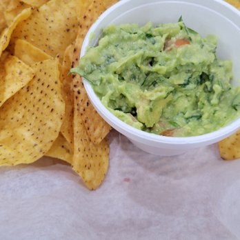 Gil Tacos - Small side of guac with chips. - Mexican Near Me - Indianapolis, Indiana