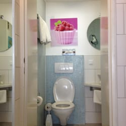 Hotel Erbprinzenhof - Very cute and clean restroom