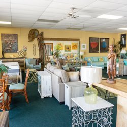 Tropical Home Furnishings
