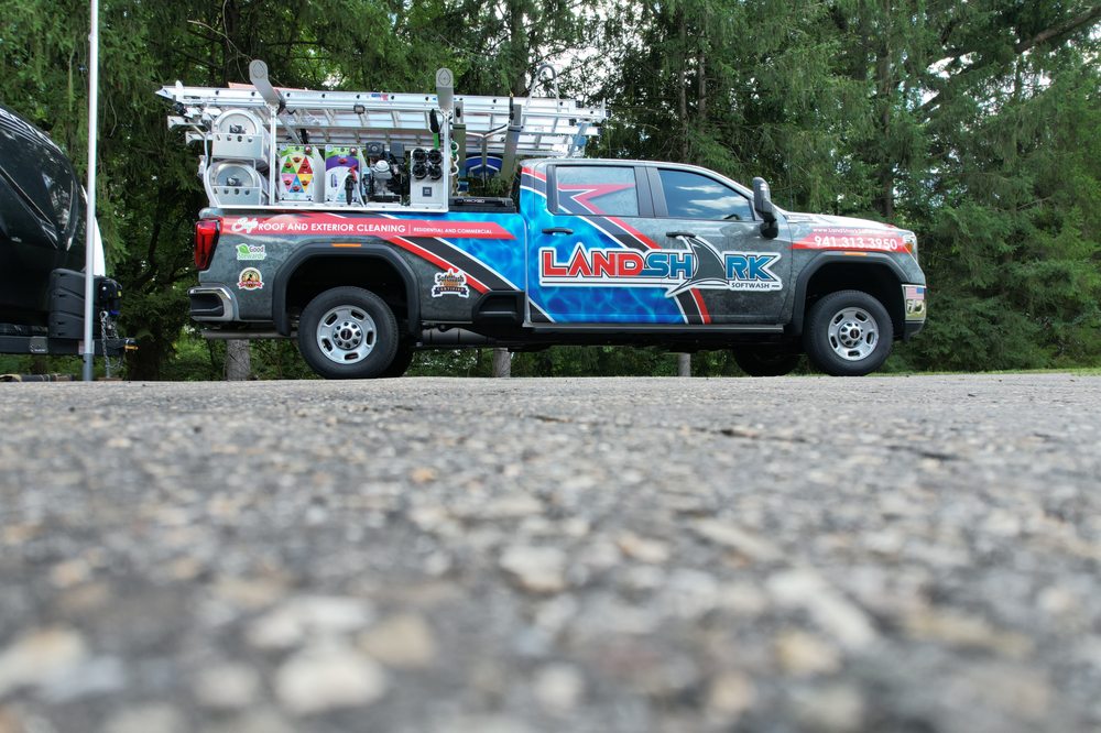 LANDSHARK SOFTWASH Updated September 2024 28 Photos 7210 Manatee