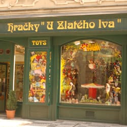 Hračky U zlatého lva