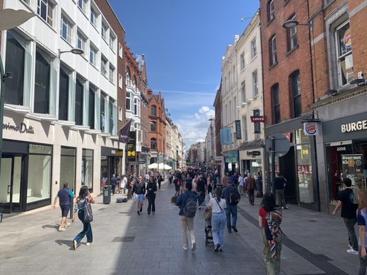 Grafton Street by null