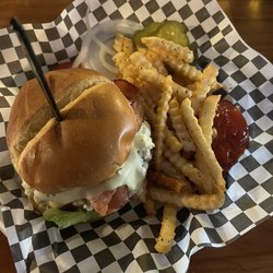 Last Frontier Saloon - Frontier burger..Yum!