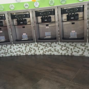 Creations Frozen Yogurt  - Fro-yo. - Ice Cream & Frozen Yogurt Near Me - Lodi, New Jersey