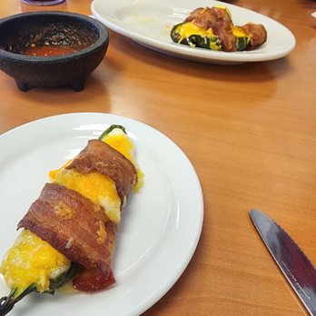 Postre Cafe - Stuffed Jalapeños, very tasty - Mexican Near Me - Layton, Utah