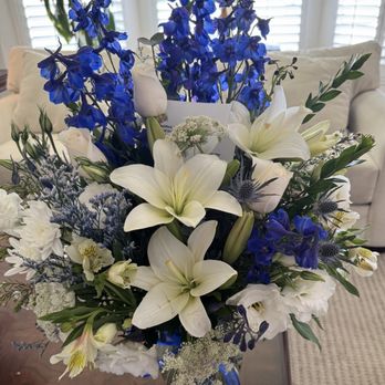 Everyday Flowers - Sympathy Flowers - Florists Near Me - Santa Ana, California
