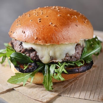 King Marcel - Le Marcel Patulacci - Burgers Near Me - Paris, 75 King Marcel - Le Marcel Patulacci - Burgers Near Me - Paris, 75
