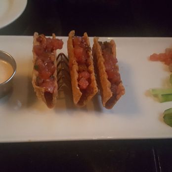 Morton's The Steakhouse - Steakhouses Near Me - Honolulu, Hawaii