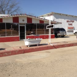 Hilltop Tire Service - HIlltop Tire Bowie, Texas 940.872.3522