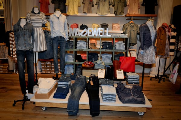 Madewell by null