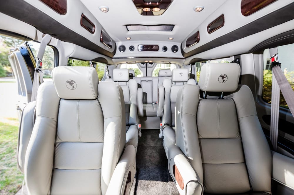 THE CASTLE LIVERY Updated September 2024 75 Shaw Rd SW, Pinehurst