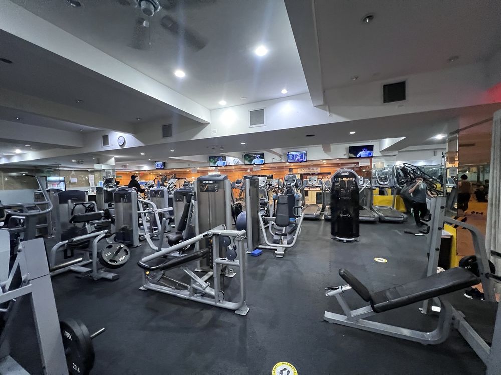 Korea Village Fitness Image