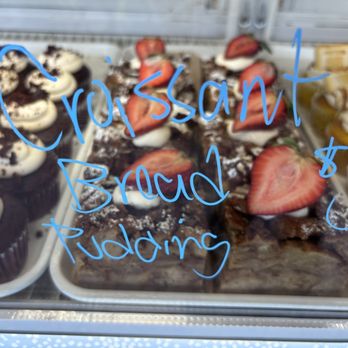 Cakes by Sonia - Bakeries Near Me - Stratford, Connecticut Cakes by Sonia - Bakeries Near Me - Stratford, Connecticut