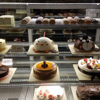 Tous Les Jours - The cakes are gorgeous! - Bakeries Near Me - Mesa, Arizona