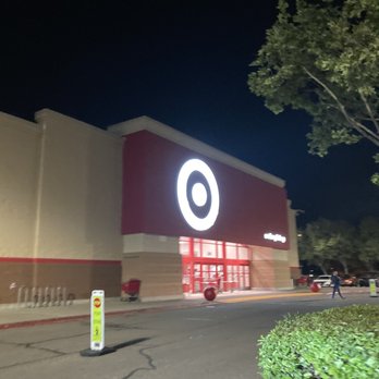 Target - Department Stores Near Me - Manteca, California