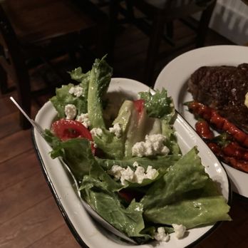 Brydge Restaurant - Crunchy swaths of lettuce with sweet tomatoes and mild feta, bright vinaigrette - Tapas/Small Plates Near Me - Cambria, California Brydge Restaurant - Crunchy swaths of lettuce with sweet tomatoes and mild feta, bright vinaigrette - Tapas/Small Plates Near Me - Cambria, California