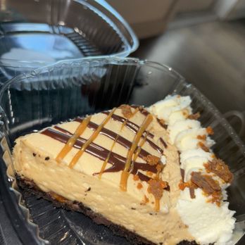 Mixed Fillings Pie Shop - Peanut Butter & Jealous Pie - Desserts Near Me - Jacksonville, Florida Mixed Fillings Pie Shop - Peanut Butter & Jealous Pie - Desserts Near Me - Jacksonville, Florida