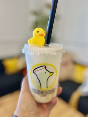 Cafe Yellow Goose by null