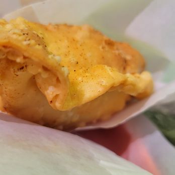 Brito’s - Chicken Empanada - Food Trucks Near Me - Leander, Texas