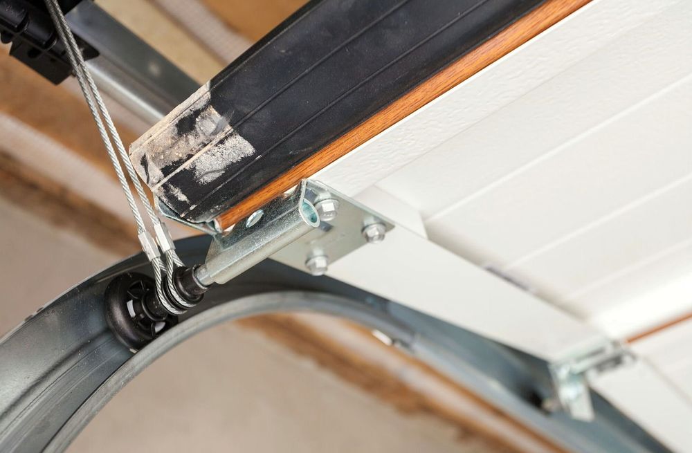 Pinebreeze Gate & Door Services - Garage Door Contractor in Gainesville, FL