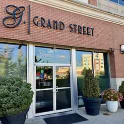 Grand Street Cafe - Although the address is Renner Boulevard, the entrance does not face Renner. The entrance is around back.