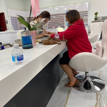 Tango Nail - Celine doing my wife's nails. - Nail Salons Near Me - Las Vegas, Nevada Tango Nail - Celine doing my wife's nails. - Nail Salons Near Me - Las Vegas, Nevada