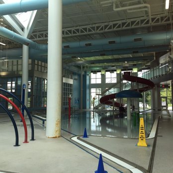 Floyd County YMCA - View of the kiddie pool from the lobby - Gyms Near Me - New Albany, Indiana Floyd County YMCA - View of the kiddie pool from the lobby - Gyms Near Me - New Albany, Indiana