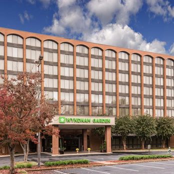 Diamond Resorts - Nice "Standard" accomodations, not what I would consider a resort - Resorts Near Me - Sedona, Arizona Diamond Resorts - Nice "Standard" accomodations, not what I would consider a resort - Resorts Near Me - Sedona, Arizona