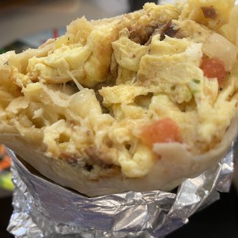 360 Degrees Gourmet Burritos - Steak breakfast burrito - massive! - Mexican Near Me - Alameda, California