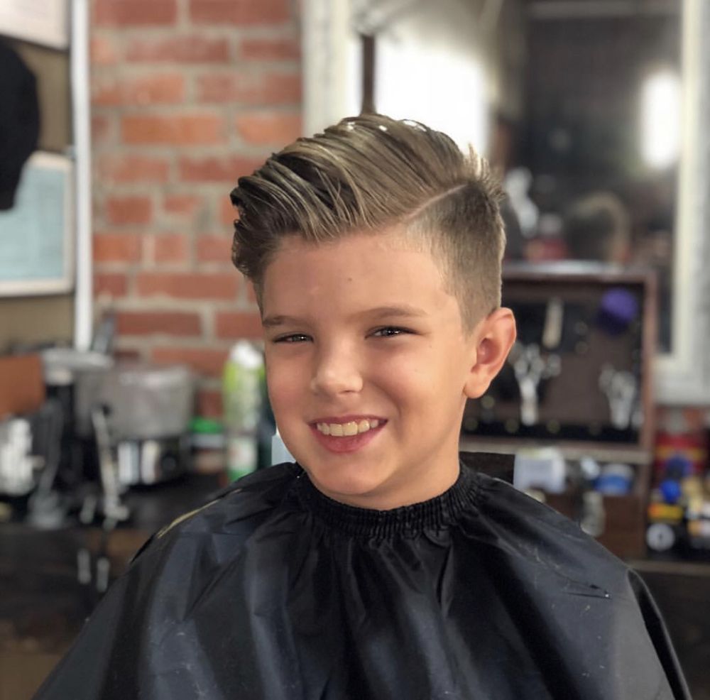 The Shop Classic Barber & Shave Parlor Logo