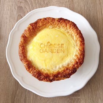 Cheese Garden - Custom Cakes Near Me - Toronto, Ontario