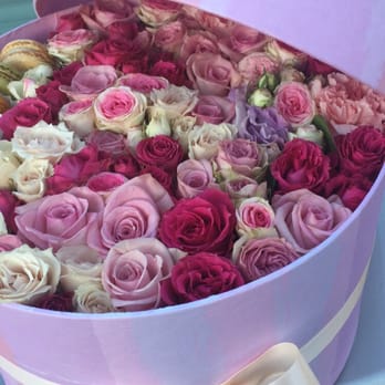 Boxed Flowers & Sweets - Wow!!!! - Florists Near Me - Glendale, California Boxed Flowers & Sweets - Wow!!!! - Florists Near Me - Glendale, California