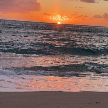 St Maurice Inn - Steps away to the beach - Hotels Near Me - Hollywood, Florida St Maurice Inn - Steps away to the beach - Hotels Near Me - Hollywood, Florida