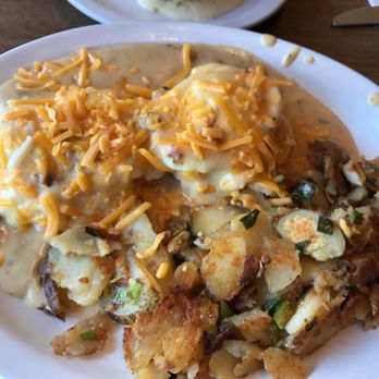 McDuff's - Biscuits and gravy breakfast - Breakfast & Brunch Near Me - Redlands, California