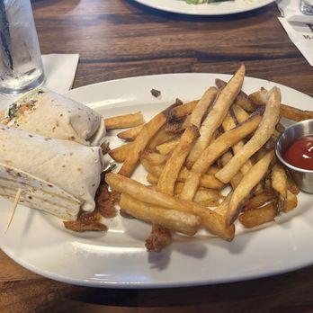 Marlow's Tavern - New American Near Me - Orlando, Florida Marlow's Tavern - New American Near Me - Orlando, Florida