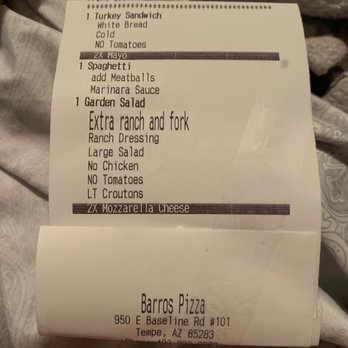 Barro's Pizza - Didn't get the sandwich or proof they refunded it, no extra dressing or fork and definitely no 2x on the cheese for the salad. Pathetic! - Pizza Near Me - Tempe, Arizona Barro's Pizza - Didn't get the sandwich or proof they refunded it, no extra dressing or fork and definitely no 2x on the cheese for the salad. Pathetic! - Pizza Near Me - Tempe, Arizona