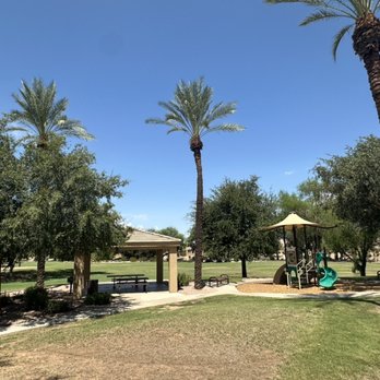 Tom Speaks - West USA Realty - Ashley Park is a beautiful subdivision in Gilbert Arizona. Here is the beautiful park. It's very large. - Real Estate Agents Near Me - Chandler, Arizona Tom Speaks - West USA Realty - Ashley Park is a beautiful subdivision in Gilbert Arizona. Here is the beautiful park. It's very large. - Real Estate Agents Near Me - Chandler, Arizona