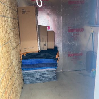 Valleys Finest Movers - They left my storage looking great!!! - Movers Near Me