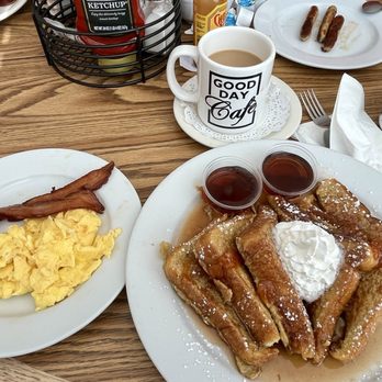 Good Day Cafe - Peach  French Toast with scrambled eggs - Breakfast & Brunch Near Me - Vallejo, California