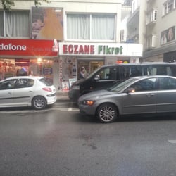 Fikret Eczanesi