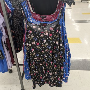 Giant Tiger - Tank tops - Department Stores Near Me - Scarborough, Ontario Giant Tiger - Tank tops - Department Stores Near Me - Scarborough, Ontario