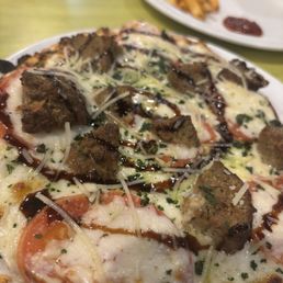 Margarita pizza, add meatballs! Margarita pizza, add meatballs!