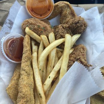 Fresh Catch Fish & Seafood - Fish and chicken combo - Seafood Near Me - Chicago, Illinois Fresh Catch Fish & Seafood - Fish and chicken combo - Seafood Near Me - Chicago, Illinois