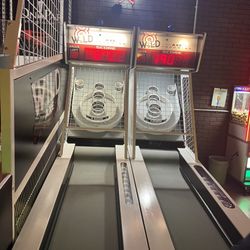 Level Up Pinball Bar