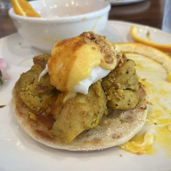 Lungo Thai Eatery - Satay Chicken Benedict - Breakfast & Brunch Near Me - Mountain View, California