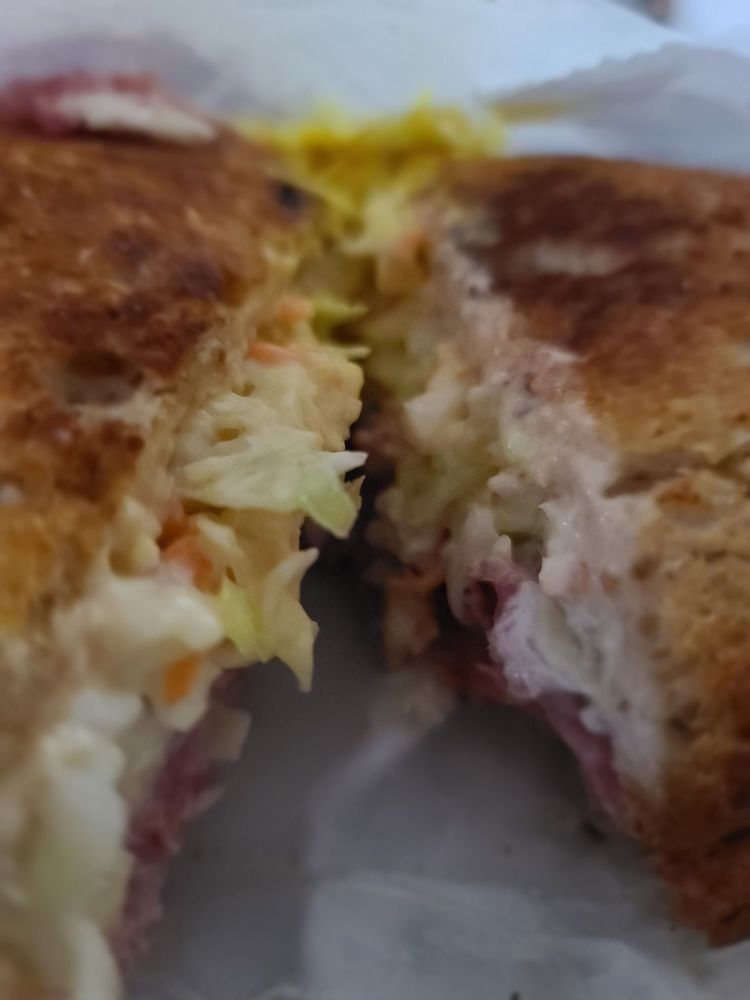 CENTRAL PARK DELI 98 Photos & 125 Reviews 20840 Lahser Rd