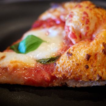 Double Zero Pie & Pub - Margarita (check out the crust) - Pizza Near Me - Las Vegas, Nevada Double Zero Pie & Pub - Margarita (check out the crust) - Pizza Near Me - Las Vegas, Nevada
