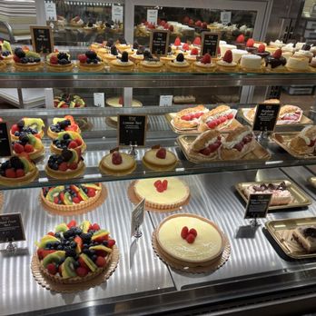 Wegmans - Grocery Near Me - Norwalk, Connecticut